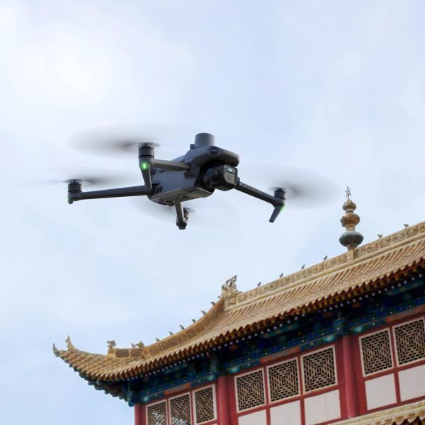 dji-mavic-3e-detalle-1